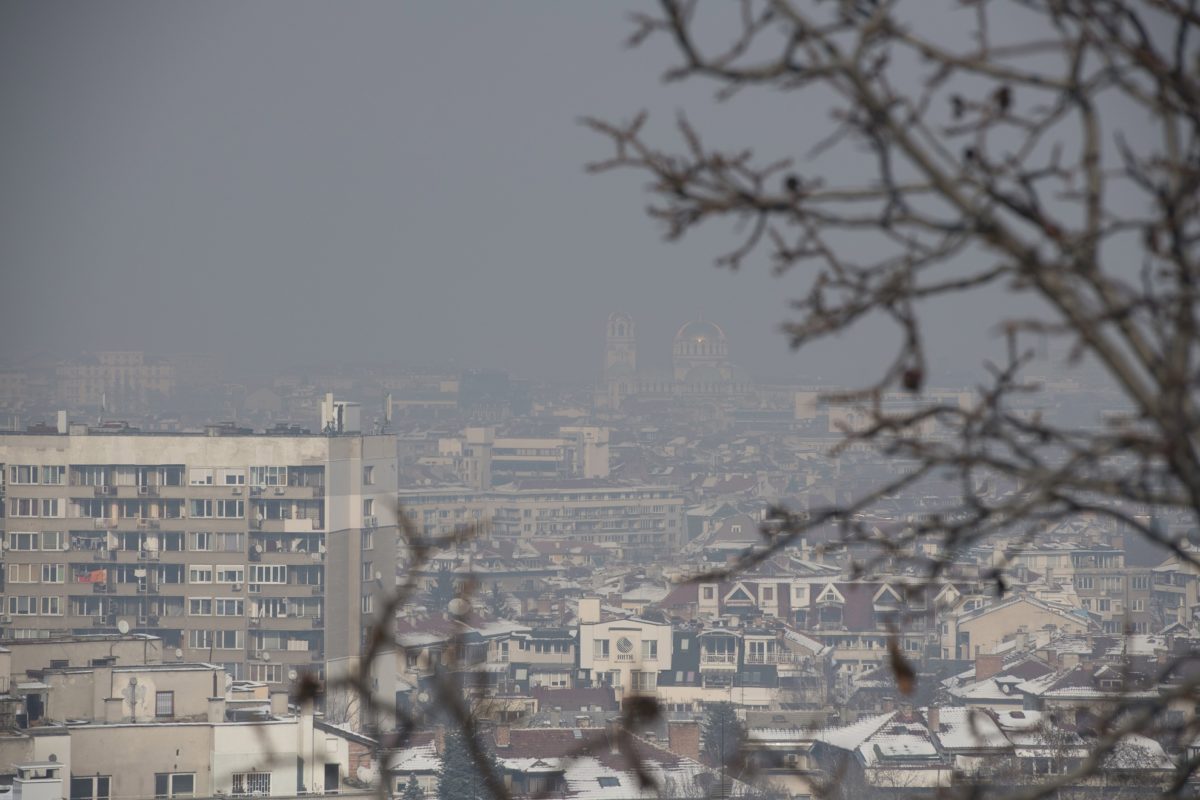 Съдът в Люксембург прие иска на ЕК срещу България за мръсния въздух за недопустим