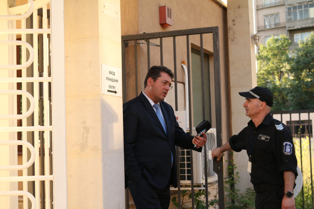Прокуратурата прекрати разследването срещу секретаря на президента и Пламен Бобоков